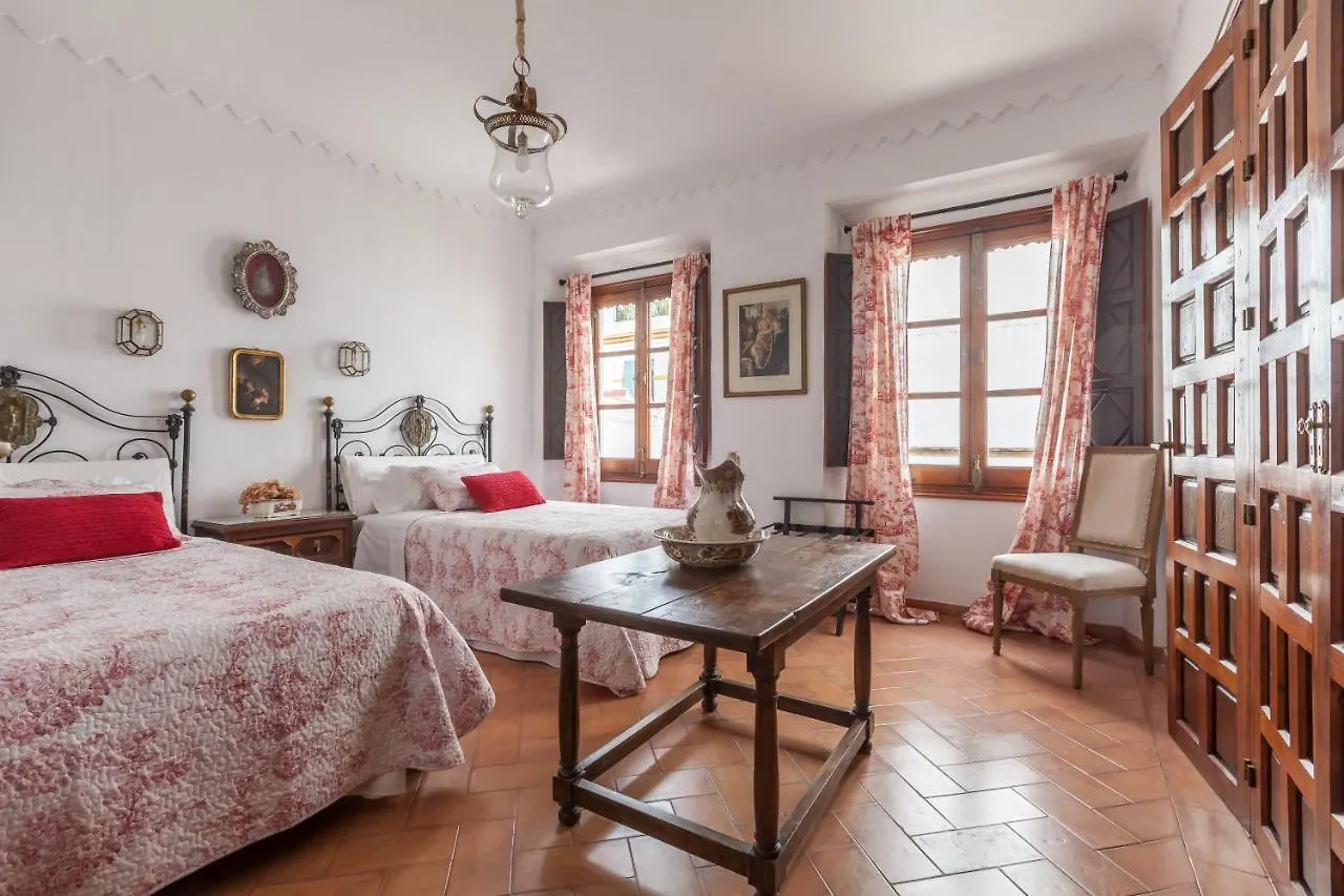 Villa Elvira, Exclusive Pool And Gardens In The Heart Of Sevilla