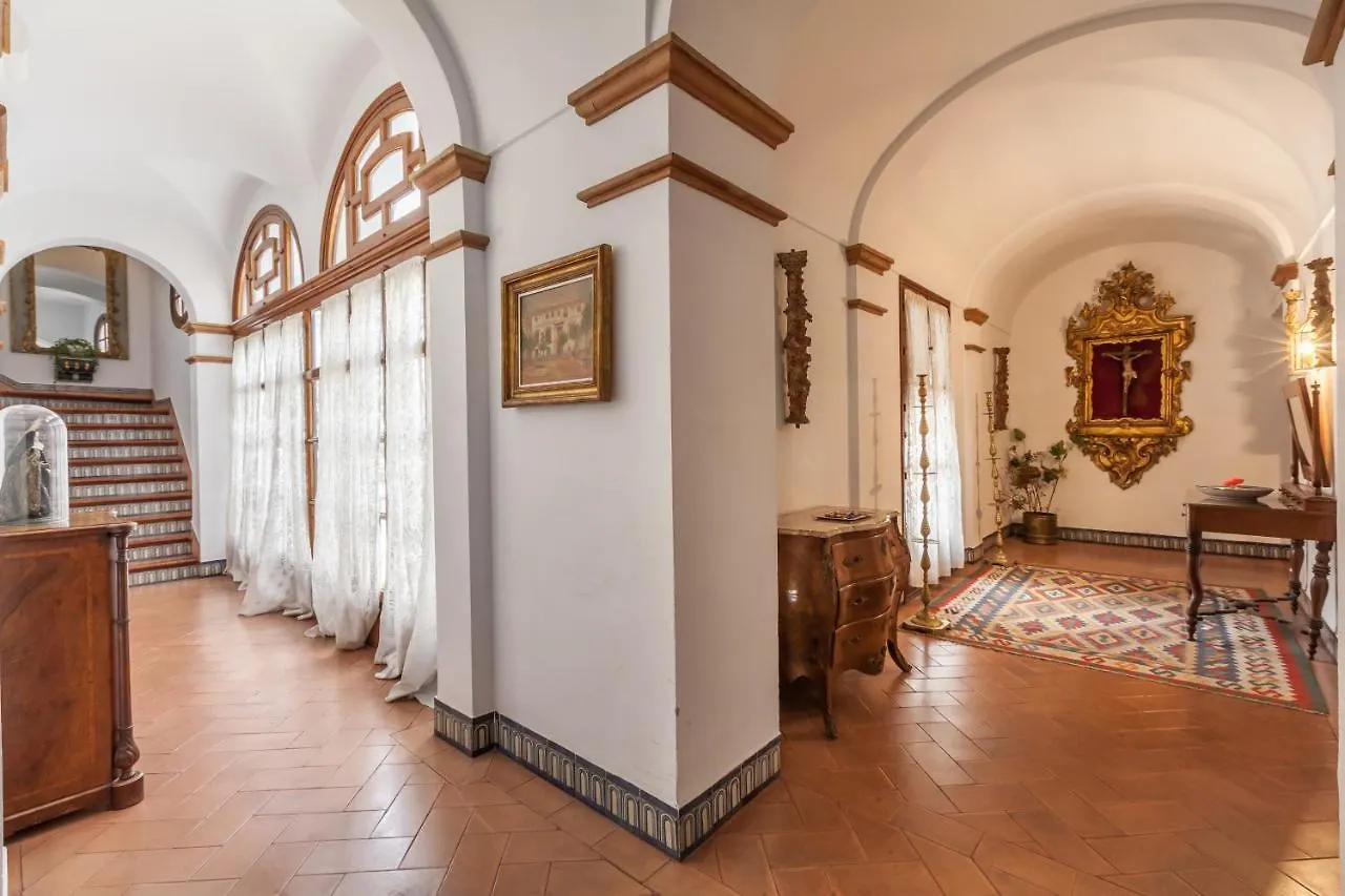 Villa Elvira, Exclusive Pool And Gardens In The Heart Of Sevilla  세비야