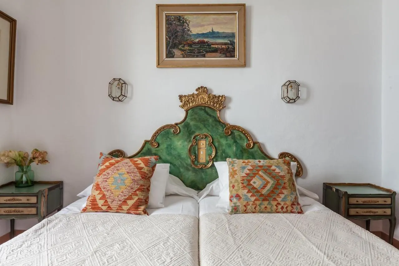 Villa Elvira, Exclusive Pool And Gardens In The Heart Of Sevilla  세비야