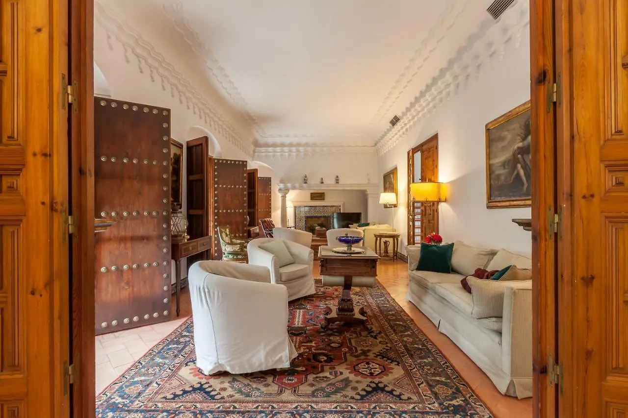 Villa Elvira, Exclusive Pool And Gardens In The Heart Of Sevilla